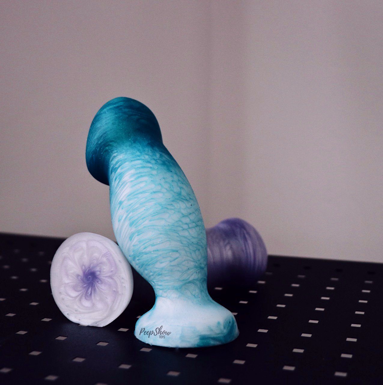 Uberrime Sensi Soft Silicone Vaginal Plug Dildo