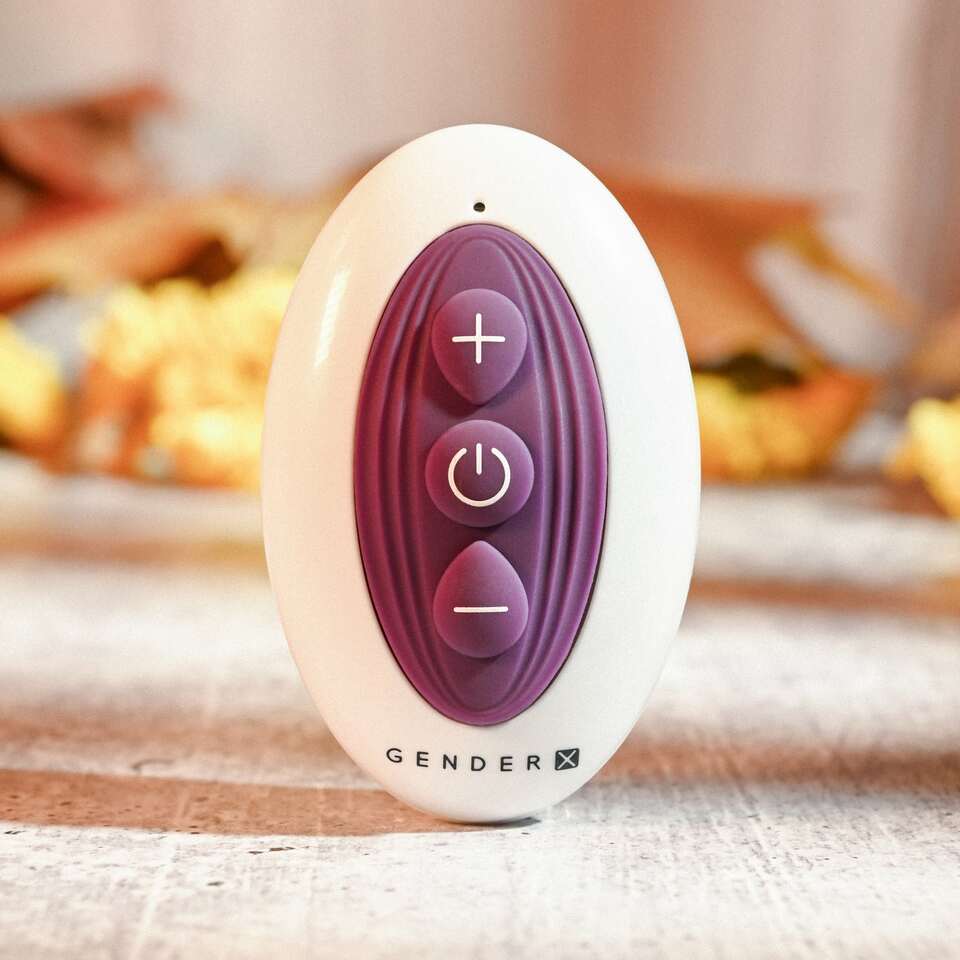 Velvet Hammer - Thrusting Plug Vibrator with Remote Control