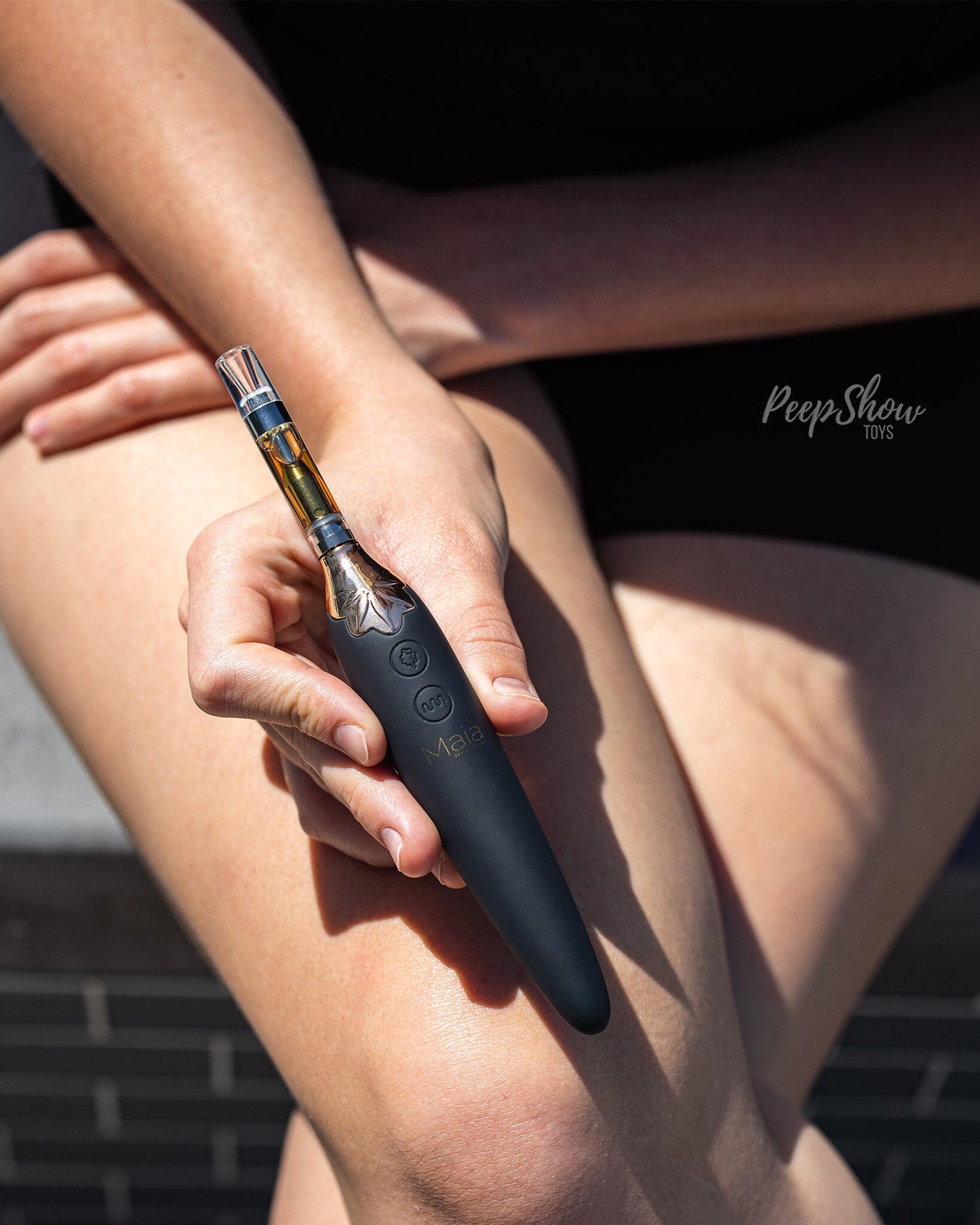 Vaporator Smokable Vibrator by Maia